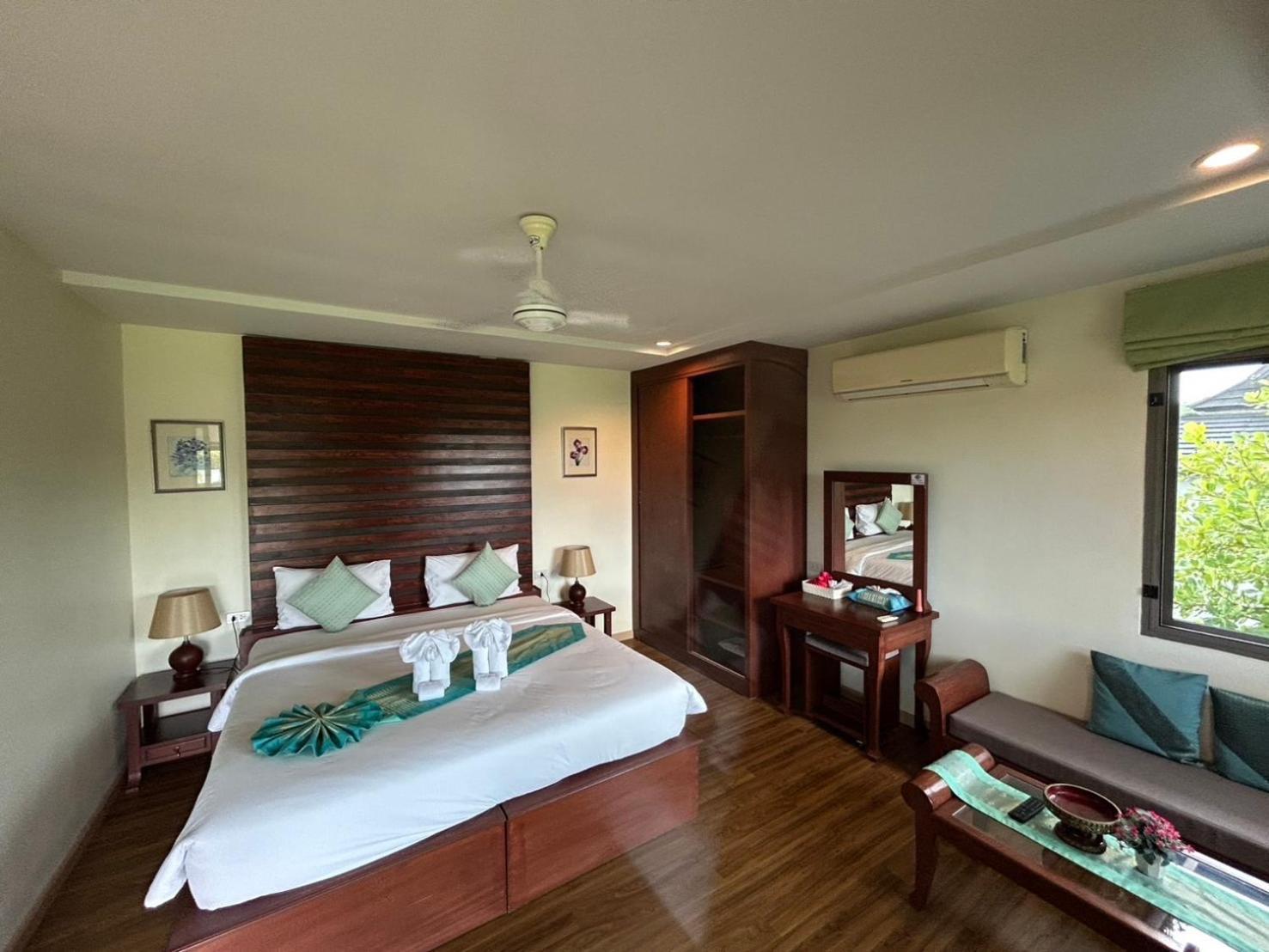 The Hip Resort @ Khao Lak Bang Sak Εξωτερικό φωτογραφία