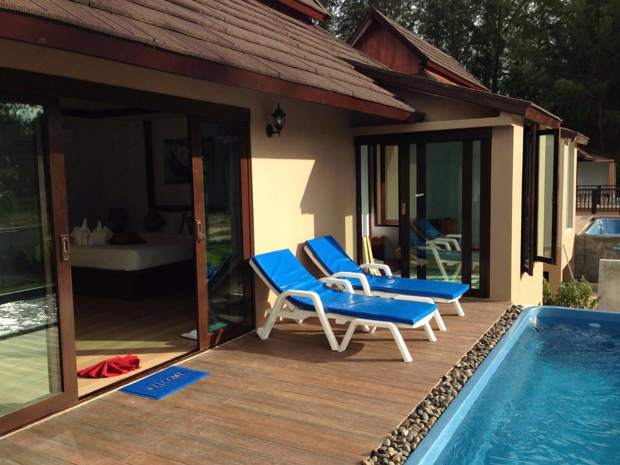 The Hip Resort @ Khao Lak Bang Sak Εξωτερικό φωτογραφία