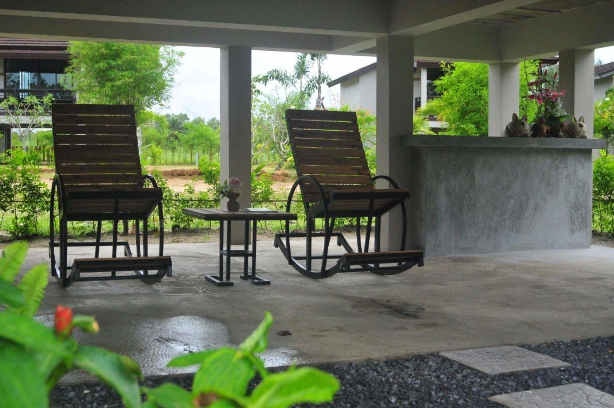 The Hip Resort @ Khao Lak Bang Sak Εξωτερικό φωτογραφία